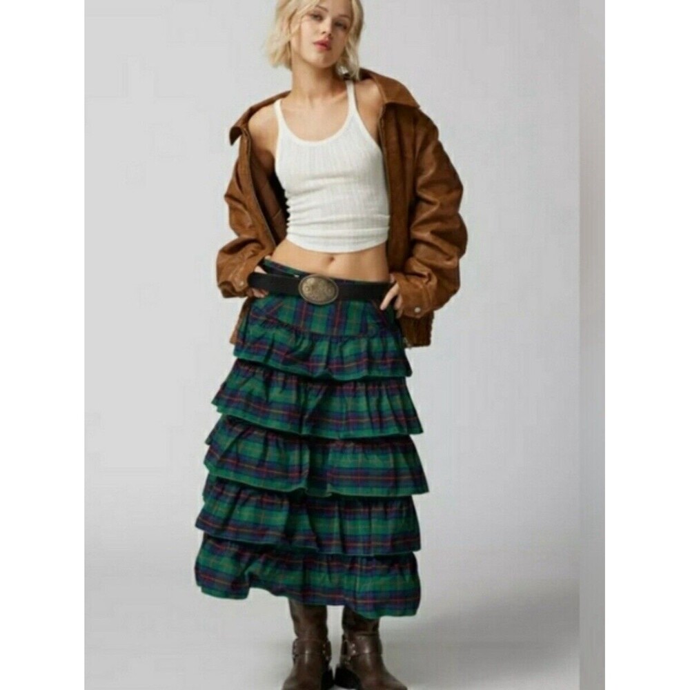 Urban Outfitters Midi Skirt Rainee Tiered Holiday Green Plaid Retro Sz XS New